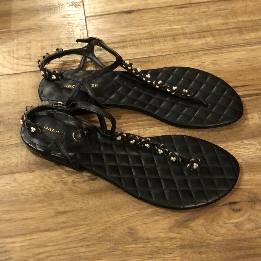 Marc Fisher Phantasia black t-strap sandals 10